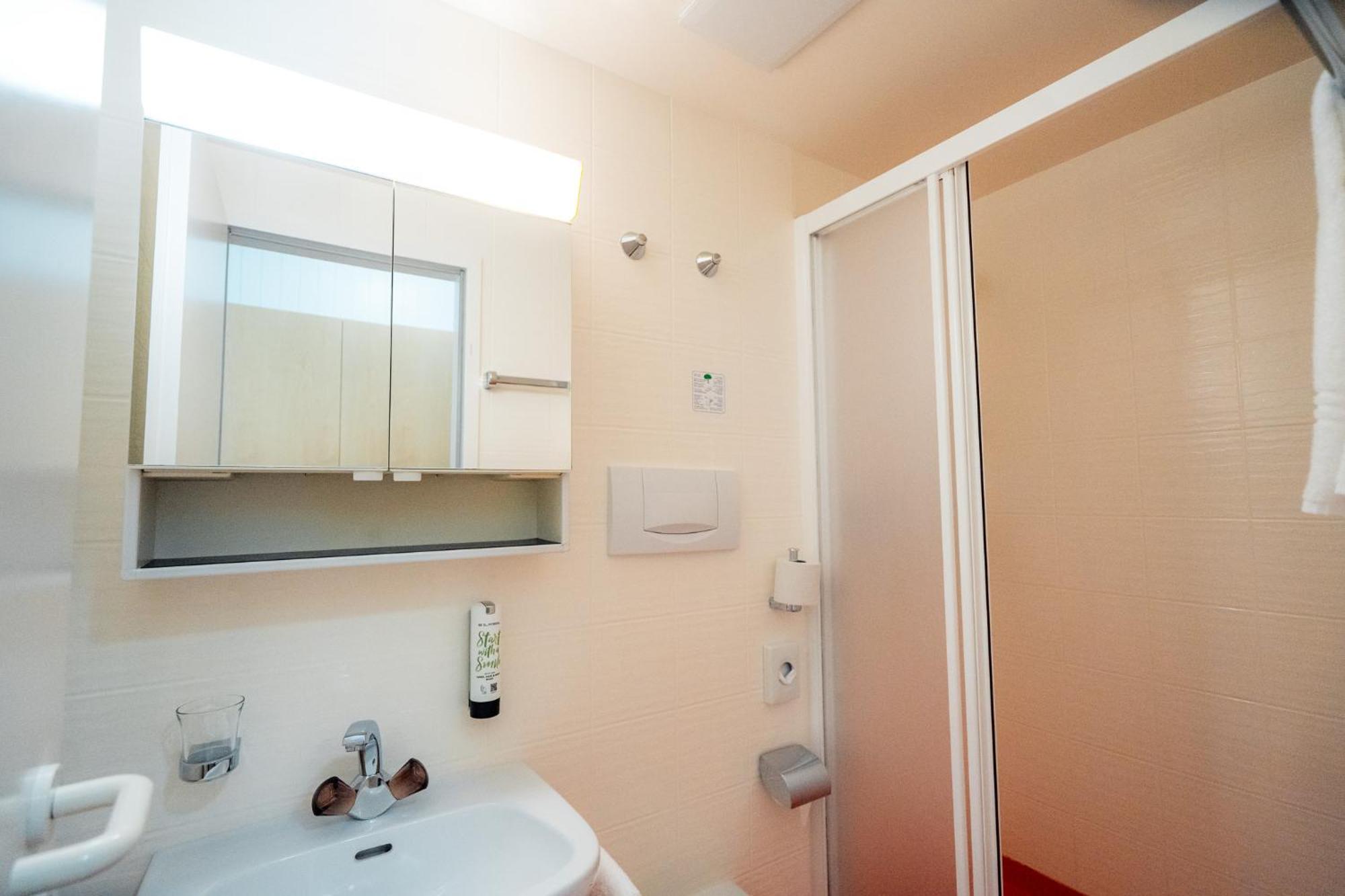 Hotel Haus Schoenstatt Contactless-Check-In 브리그 외부 사진